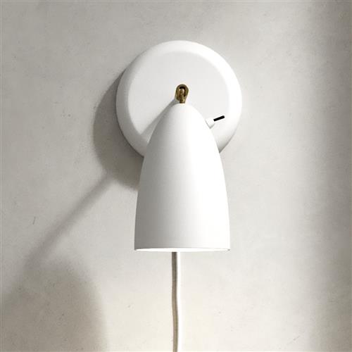 Nexus Design For The People White Wall Spotlight 2020601001