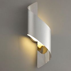 Xaria Small LED Wall Light