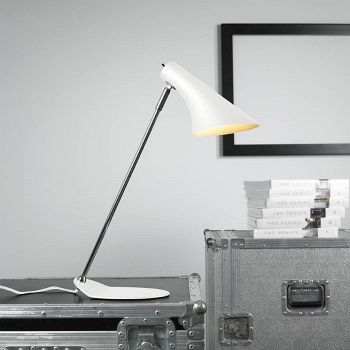 Vanila Modern Styled Desk lamp