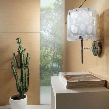 Lupin Low Energy Wall Light