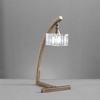 Cuadrax Single Curved Arm Table Lamp