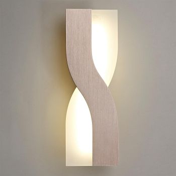 Xylah LED Wall Light